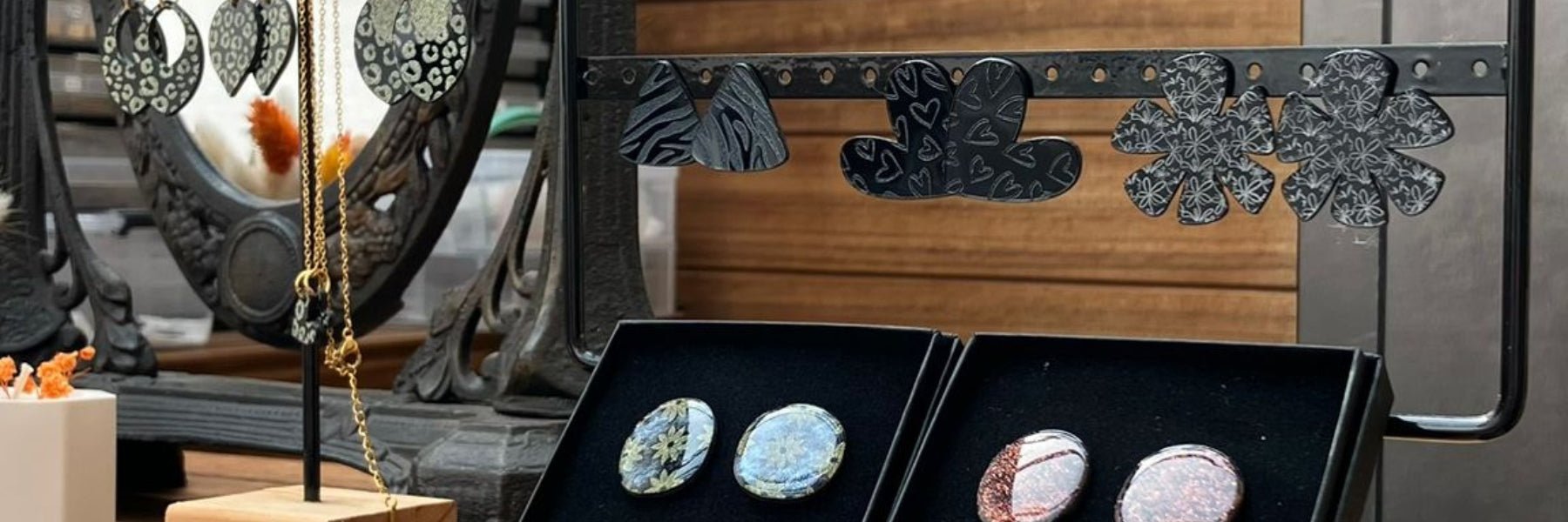 De Magie Achter Mijn Laser-Cut Acryl Oorbellen - Keelin Design