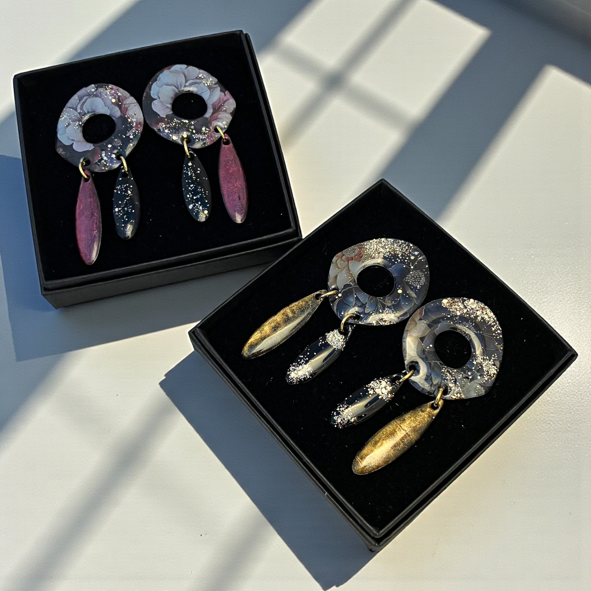 Freya - STARDUST Statement Oorbellen - Handgemaakte lichtgewicht acryl oorbellen.jpg