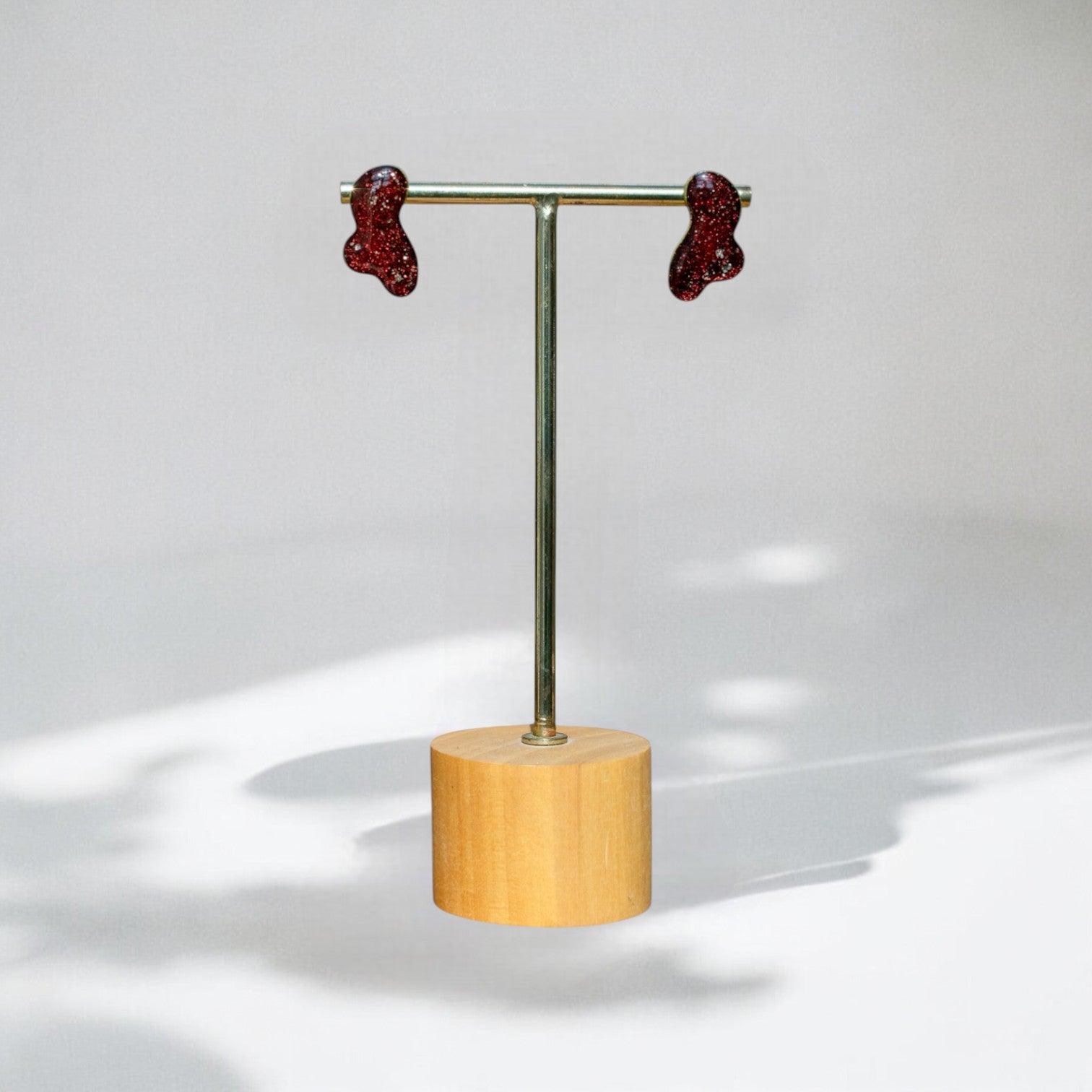 Keelin Design, Handmade Jewelry - Meau Statement Oorstekers - Midi Klein Rood