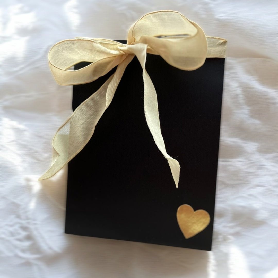 Premium Cadeauverpakking met strik - Black & Gold - Keelin Design