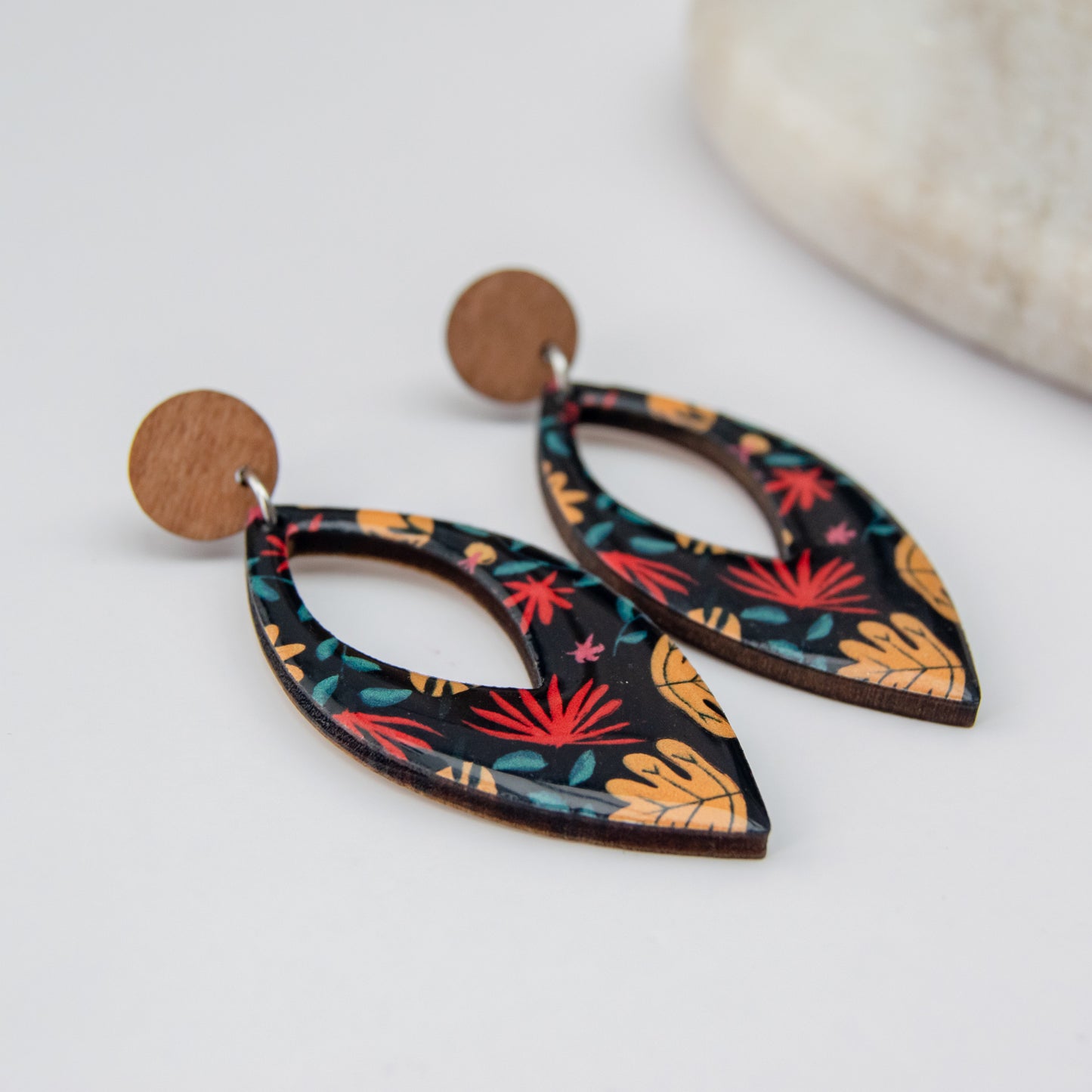 Nina - Wooden statement earrings with cheerful floral print