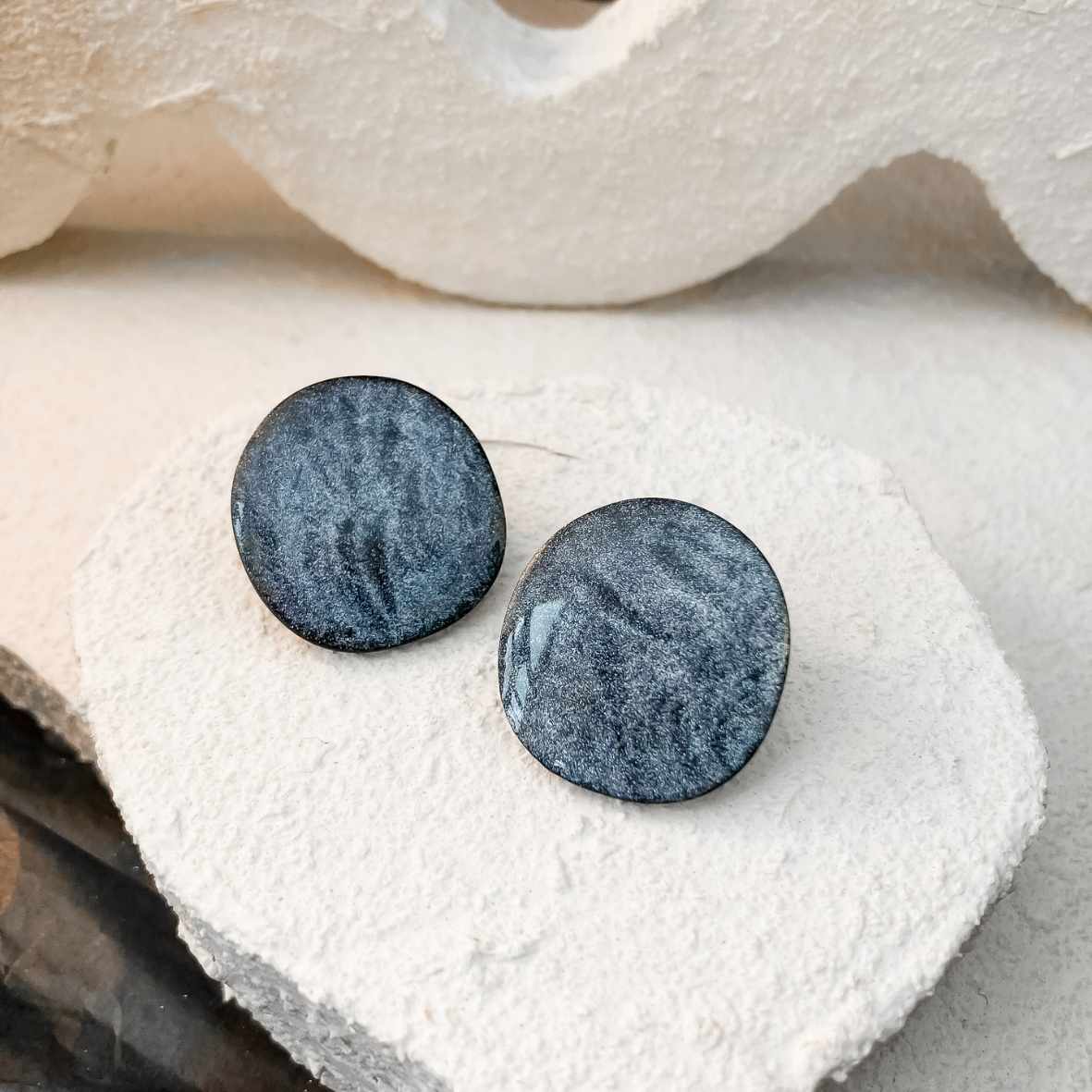 Keelin Design, Handgemaakte Oorbellen · Ivy · Statement Oorstekers · Wit