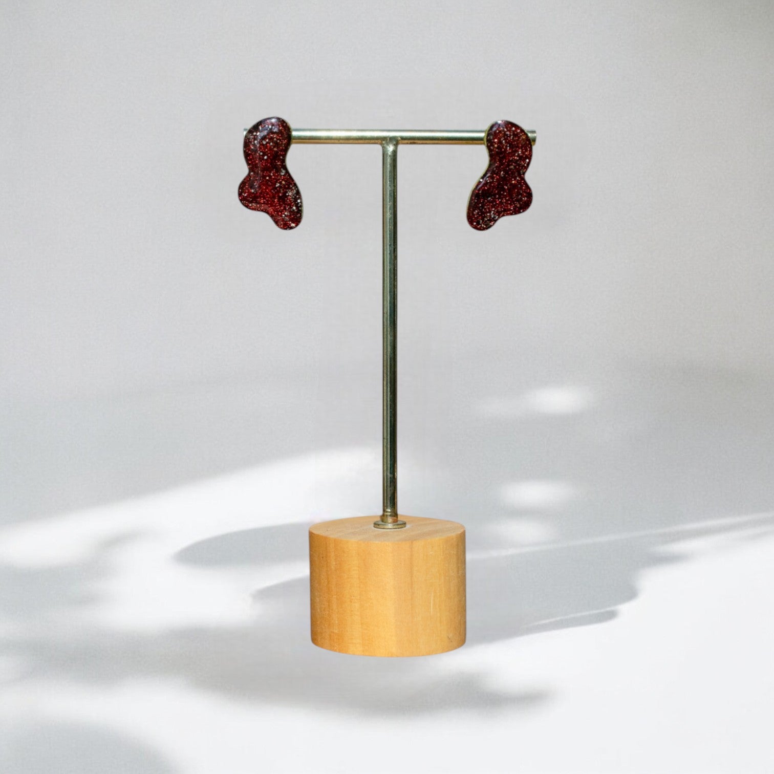 Keelin Design, Handmade Jewelry - Meau Statement Oorstekers - Midi (Rood)