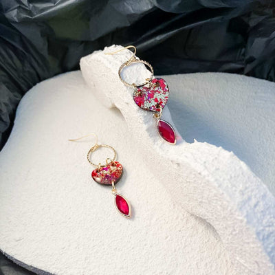 Keelin Design, Handgemaakte Oorbellen · Isabelle · Statement Hartjes Oorbellen gpr · Glashanger