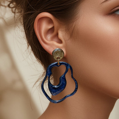 Keelin Design, Handmade Jewelry - Améline Statement Oorbellen (Donker Blauw)