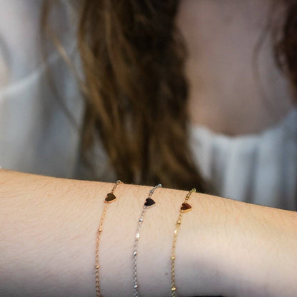 Keelin Design, Handmade Jewelry - Gepersonaliseerd juweel - Fijne armband met hartje - Gegraveerde armband