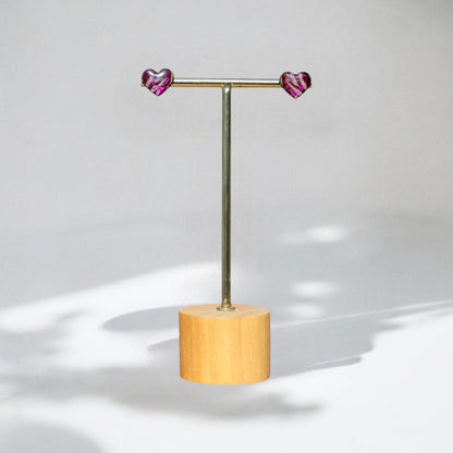 Keelin Design, Handmade Jewelry - Lia Hartjes Oorstekers - MINI Magenta