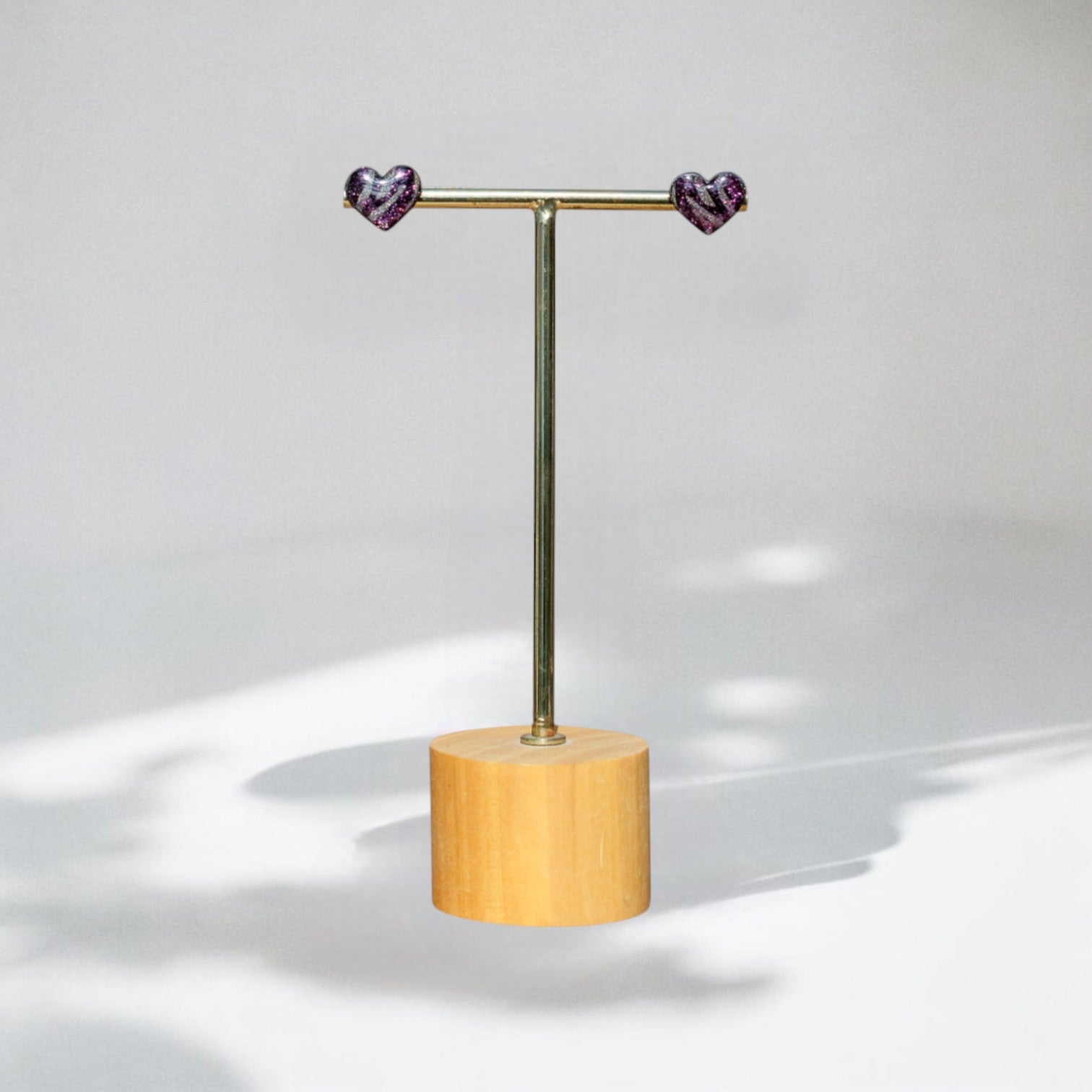 Keelin Design, Handmade Jewelry - Lia Hartjes Oorstekers - MINI Paars