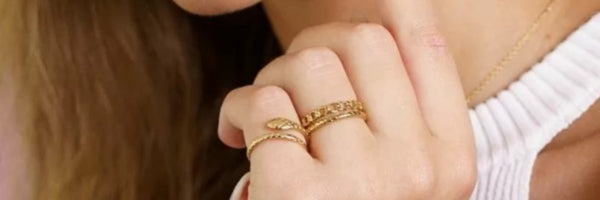 Keelin Design, Handmade Jewelry - Ringen - Handgemaakte ringen - Stainless Steel ringen - Houten ringen
