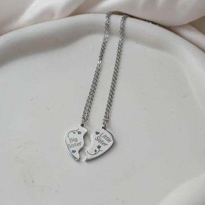 Gepersonaliseerde kettingen (set van 2) met half hartje-hanger - Keelin Design