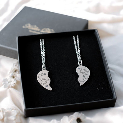Gepersonaliseerde kettingen (set van 2) met half hartje-hanger - Keelin Design