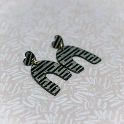 Stripes Love Statement - Love Stories Goud - Keelin Design